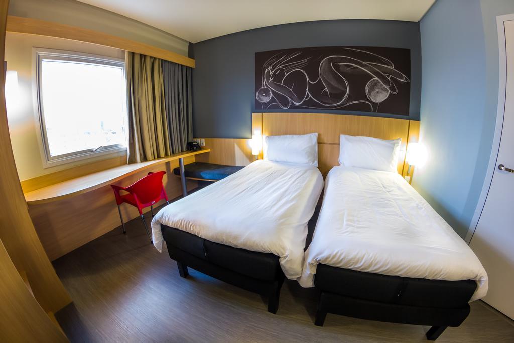 Ibis Hotel 3*